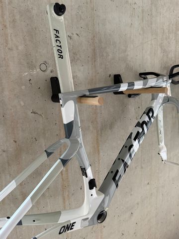 Used Factor One Frameset 2026 Road & Gravel, White — image 6 of 6