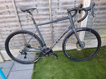 Gebrauchtes CUBE ATTAIN SLX 2024 2024 Road & Gravel, Hellgrau — Bild 13 von 17