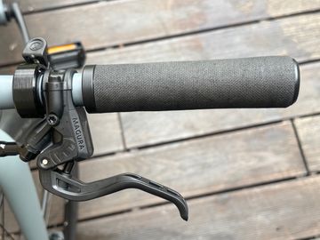 Gebrauchtes Canyon Commuter 9 LTD 2022 2022 Urban, Hellgrau — Bild 6 von 8