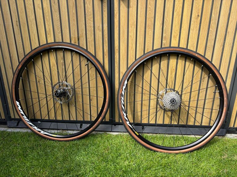 Tweedehands Giant Revolt 0 2021 2021 Road & Gravel — afbeelding 3 van 10