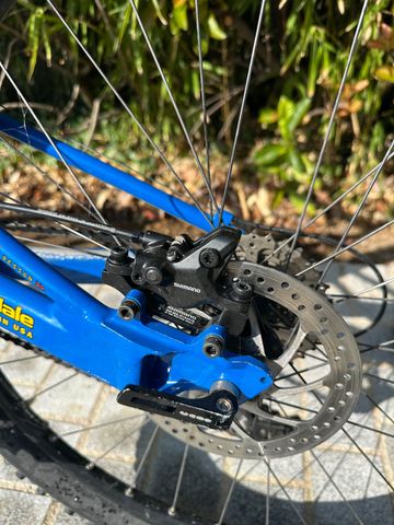 Used Cannondale Jekyll 700 2002 Mountainbike, Blue — image 8 of 10
