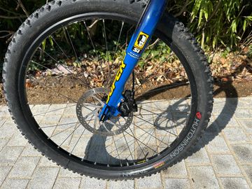 Used Cannondale Jekyll 700 2002 Mountainbike, Blue — image 7 of 10