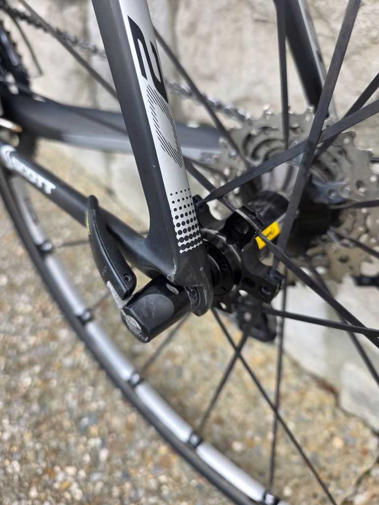 Used Scott Foil 20 2012 2012 Road & Gravel, Light Gray — image 13 of 16