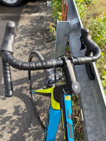 Použité Giant TCR Advanced SL 2 2017 2017 Road & Gravel — obrázek 7 z 8
