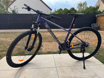 Käytetty Trek Marlin 5 2020 2020 Mountainbike — kuva 2 / 6