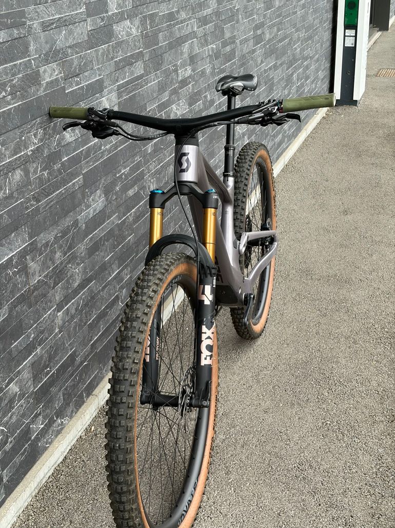 Used Scott Contessa Spark 910 TR 2024 2024 Mountainbike, Purple — image 6 of 10
