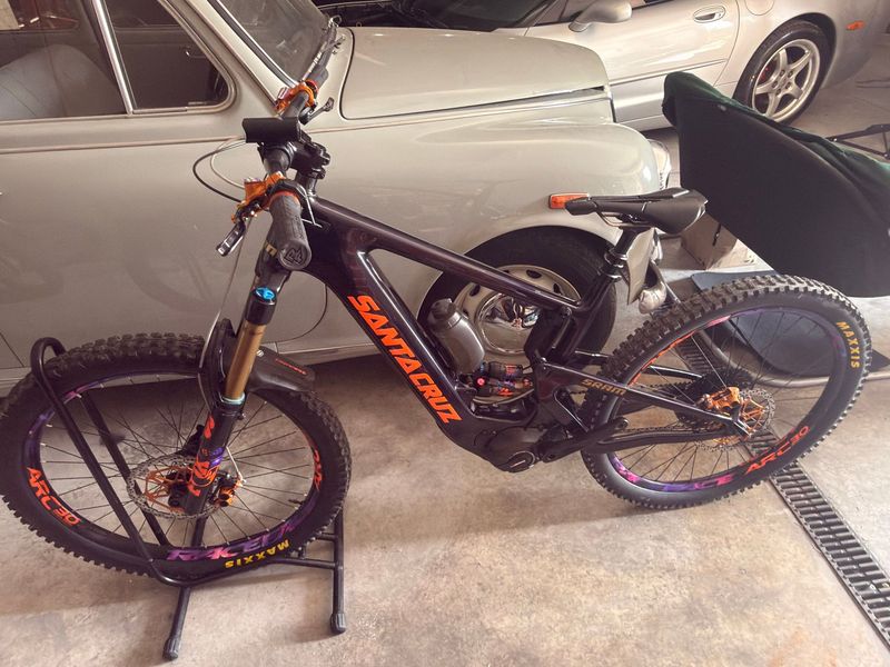 Used Santa Cruz Heckler S / Carbon CC / 27.5 2021 2021 MTB