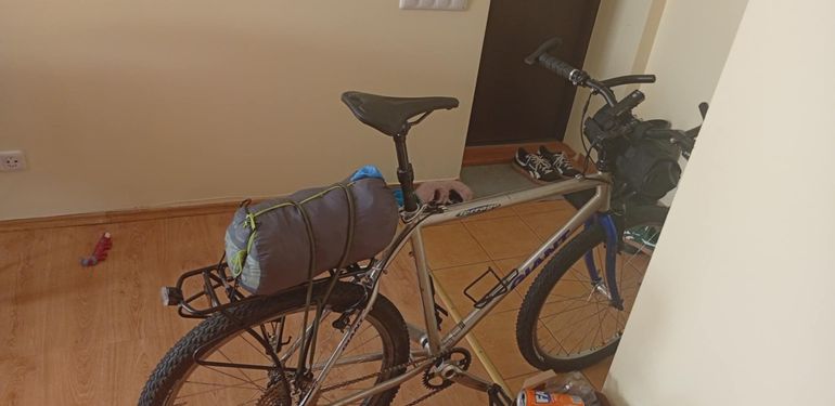 Giant Terrago Shimano Deore 1996 Mountainbike usato, Grigio chiaro — immagine 3 di 5