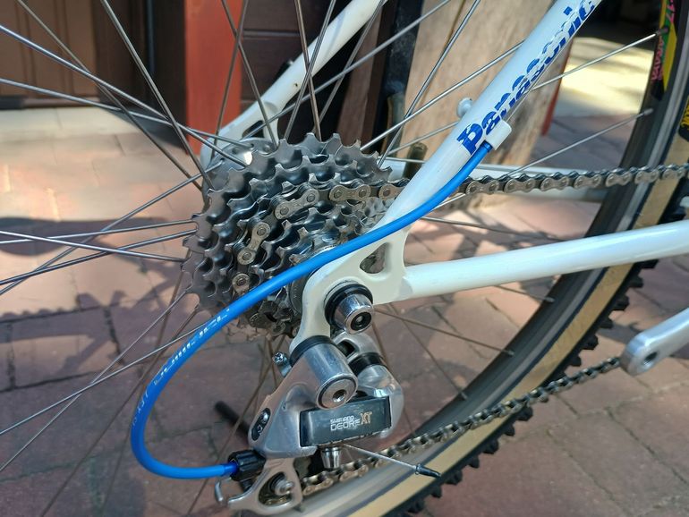 Used Panasonic MC Team Custom Shimano Deore XT 1990 Mountainbike, White — image 9 of 13