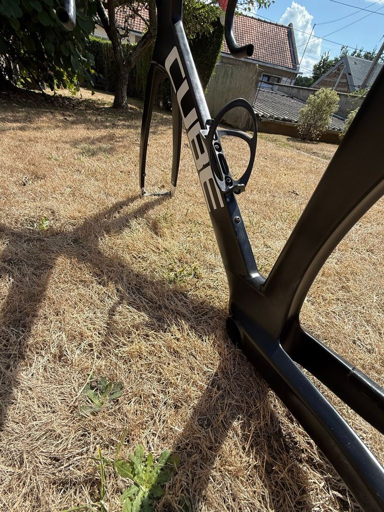 Použité CUBE Litening Frameset 2022 Road & Gravel — obrázek 4 z 7