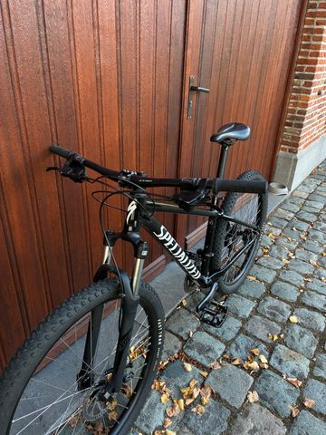 Gebrauchtes Specialized Rockhopper 27.5 2023 2023 Mountainbike, Schwarz, 27.5 — Bild 4 von 12
