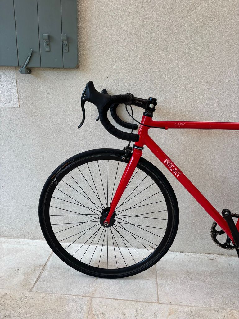 Used Ducati Custom Single Speed / Fixed Gear 2014 Road & Gravel, Red — image 14 of 15