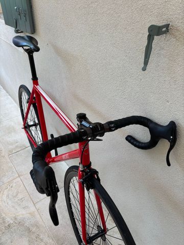 Used Ducati Custom Single Speed / Fixed Gear 2014 Road & Gravel, Red — image 5 of 15
