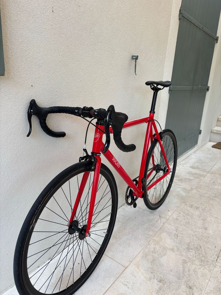 Used Ducati Custom Single Speed / Fixed Gear 2014 Road & Gravel, Red — image 15 of 15