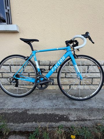 Used Factor O2 Shimano 105 2018 Road & Gravel, Blue — image 1 of 3