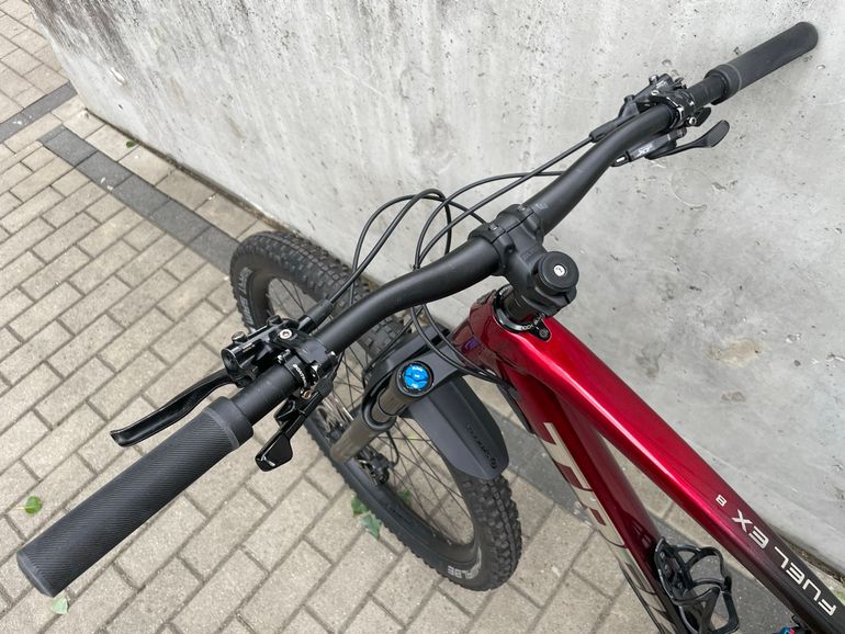 Gebrauchtes Trek Fuel EX 8 2022 2022 Mountainbike, Rot, 27.5, 29 — Bild 5 von 11