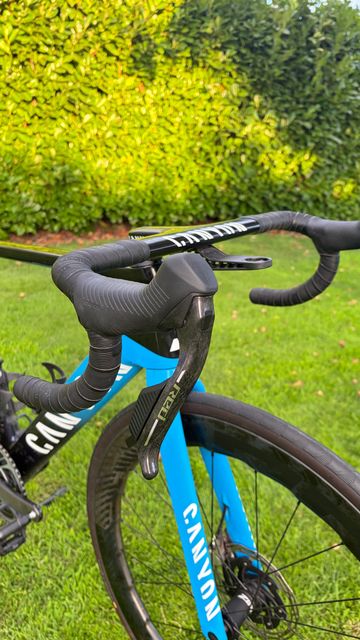 Gebrauchtes Canyon Aeroad CFR Disc eTap 2021 2021 Road & Gravel, Blau — Bild 3 von 9