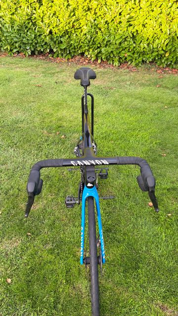 Gebrauchtes Canyon Aeroad CFR Disc eTap 2021 2021 Road & Gravel, Blau — Bild 9 von 9