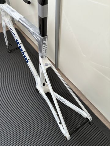 Used Cinelli Pressure Frameset 2024 Road & Gravel, White — image 4 of 19