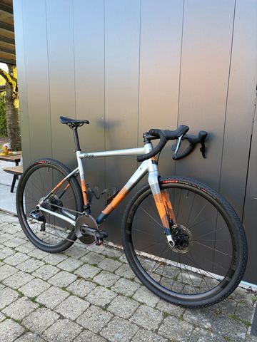 Použité 8 Bar Mitte SRAM Force eTap AXS 2022 Road & Gravel — obrázek 2 z 6