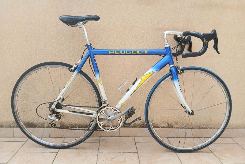 Used Peugeot Custom Campagnolo Veloce 2009 Road & Gravel