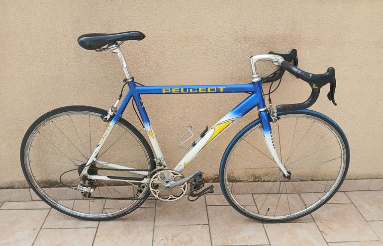 Used Peugeot Custom Campagnolo Veloce 2009 Road & Gravel, Blue — image 4 of 5