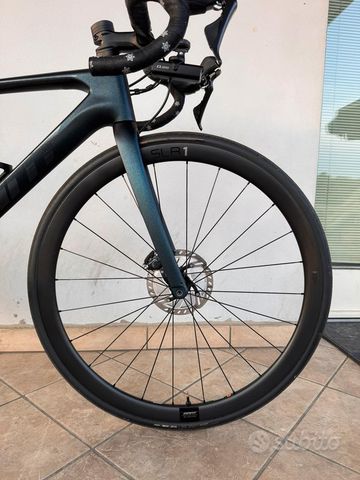 Giant Defy, Advanced Pro 2 2021 2021 Road & Gravel usato, Blu — immagine 2 di 2