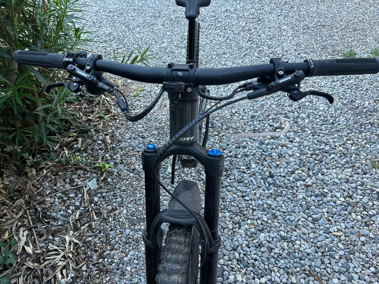 Used Scott Genius 920 2025 2025 Mountainbike, Black — image 5 of 10