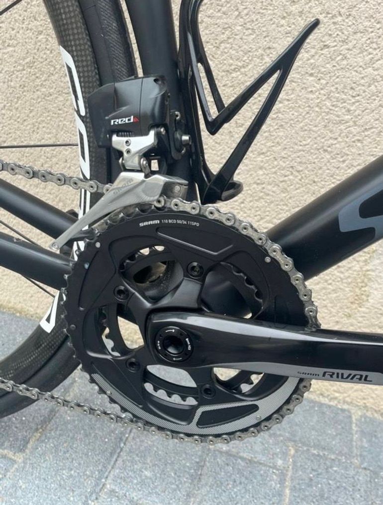 Used Specialized Tarmac SRAM Red eTap 2018 Road & Gravel, Black — image 5 of 7