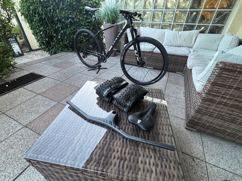 Použité Canyon CF8 SL 2020 Mountainbike — obrázek 17 z 17