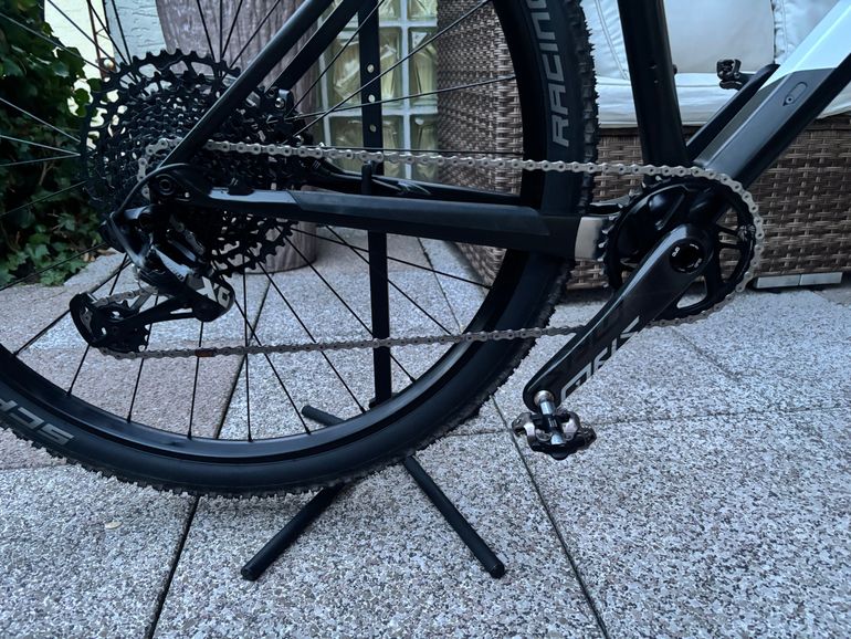 Použité Canyon CF8 SL 2020 Mountainbike — obrázek 4 z 17