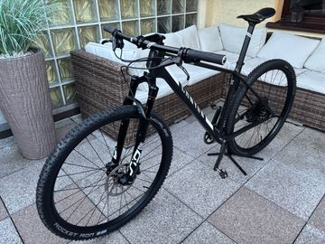 Použité Canyon CF8 SL 2020 Mountainbike — obrázek 5 z 17