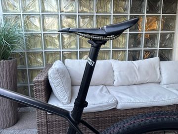 Použité Canyon CF8 SL 2020 Mountainbike — obrázek 12 z 17