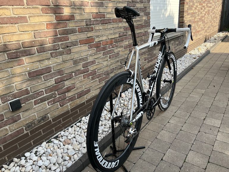 Używany Cannondale Caad SRAM Red 2014 Road & Gravel — zdjęcie 17 z 29