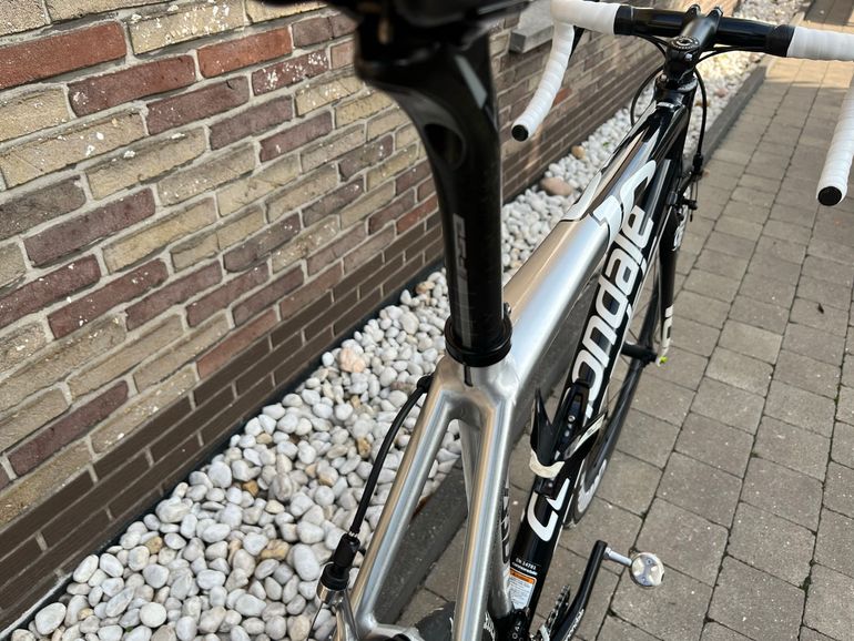 Używany Cannondale Caad SRAM Red 2014 Road & Gravel — zdjęcie 11 z 29