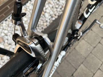 Używany Cannondale Caad SRAM Red 2014 Road & Gravel — zdjęcie 10 z 29