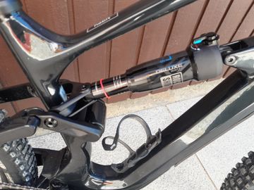 Brugt Cannondale Habit Carbon 2 2024 2024 Mountainbike — billede 3 af 13
