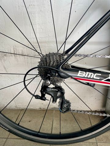 Używany BMC Teammachine Shimano 105 2015 Road & Gravel — zdjęcie 7 z 8