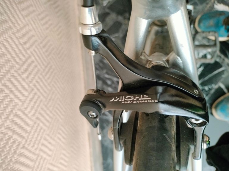 Used Cannondale CAAD Optimo 4 2022 2022 Road & Gravel, Light Gray — image 4 of 9