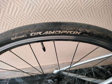 Used Cannondale CAAD Optimo 4 2022 2022 Road & Gravel, Light Gray — image 5 of 9