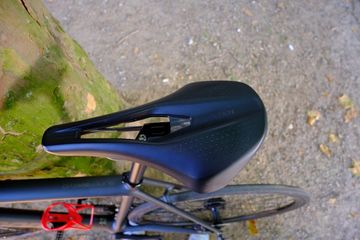 Used Cannondale SuperSix EVO Shimano Ultegra 2018 Road & Gravel, Black — image 9 of 11