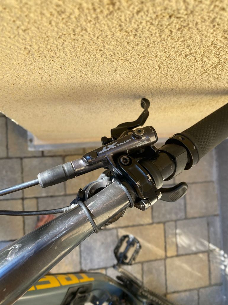 Used Trek Slash 9.8 XT 2022 2022 Mountainbike, Light Gray, 29 — image 10 of 11