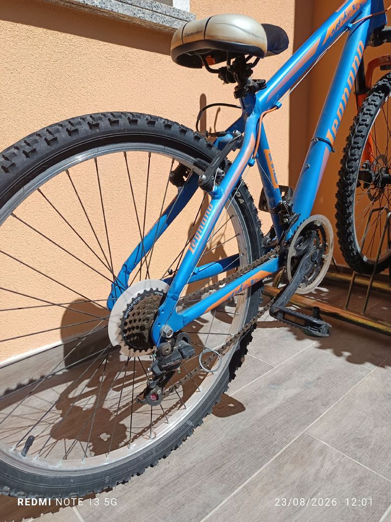 Used Legnano Custom Shimano Tourney 2022 Mountainbike, Blue — image 3 of 4