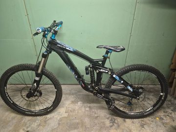Used Trek Scratch 9 2010 2010 Mountainbike, Black, 26 — image 1 of 5