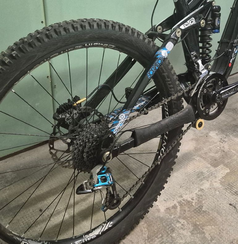 Used Trek Scratch 9 2010 2010 Mountainbike, Black, 26 — image 5 of 5
