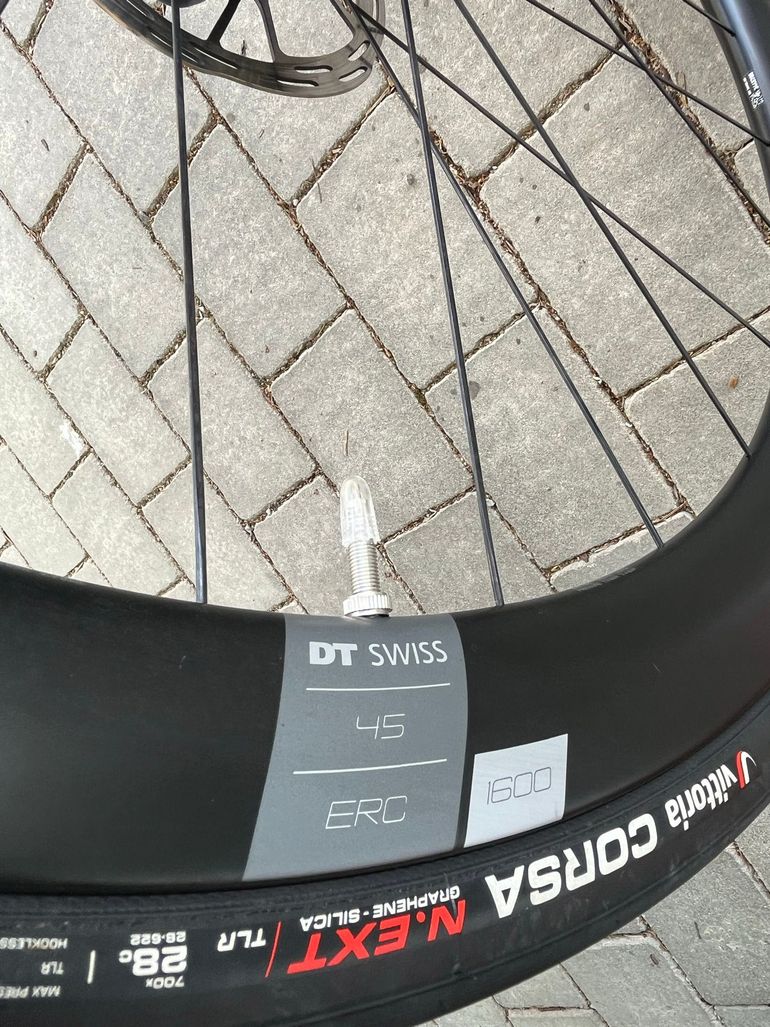 Brugt Focus IZALCO MAX 9.7 2024 2024 Road & Gravel — billede 19 af 25