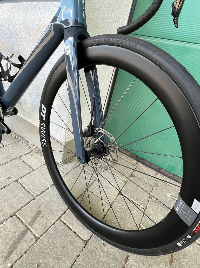Brugt Focus IZALCO MAX 9.7 2024 2024 Road & Gravel — billede 12 af 25