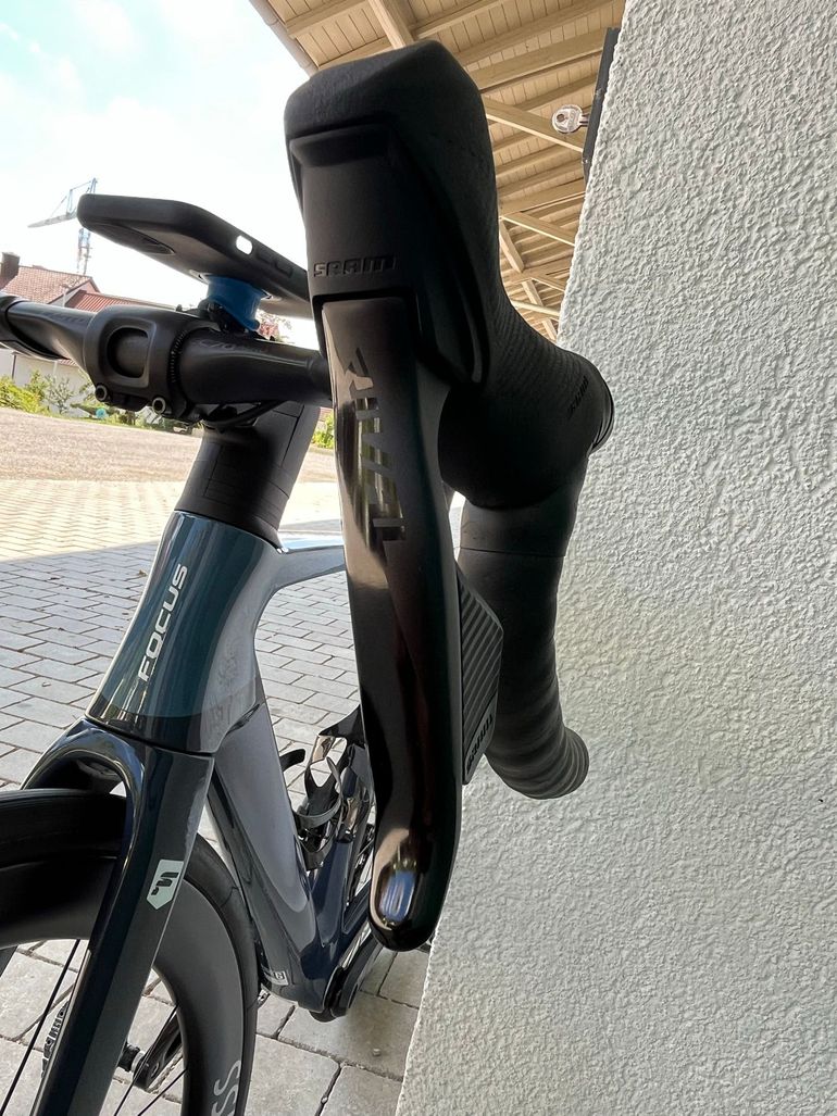 Brugt Focus IZALCO MAX 9.7 2024 2024 Road & Gravel — billede 13 af 25