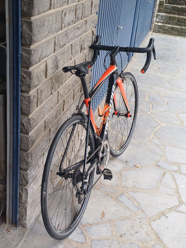 Použité Specialized Tarmac Expert 2016 2016 Road & Gravel — obrázek 10 z 10