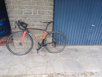 Použité Specialized Tarmac Expert 2016 2016 Road & Gravel — obrázek 2 z 10